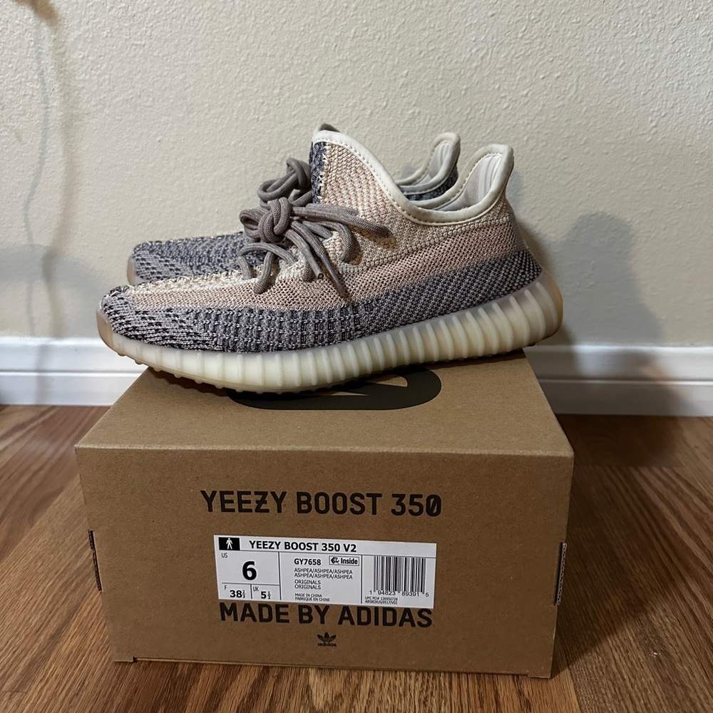 Adidas Yeezy Boost 350 V2